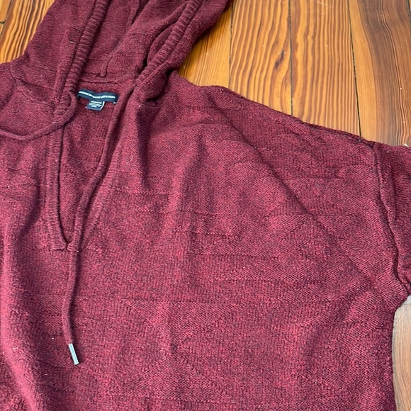 American Eagle Outfitters Hooded Sweater - Picture 6 of 9